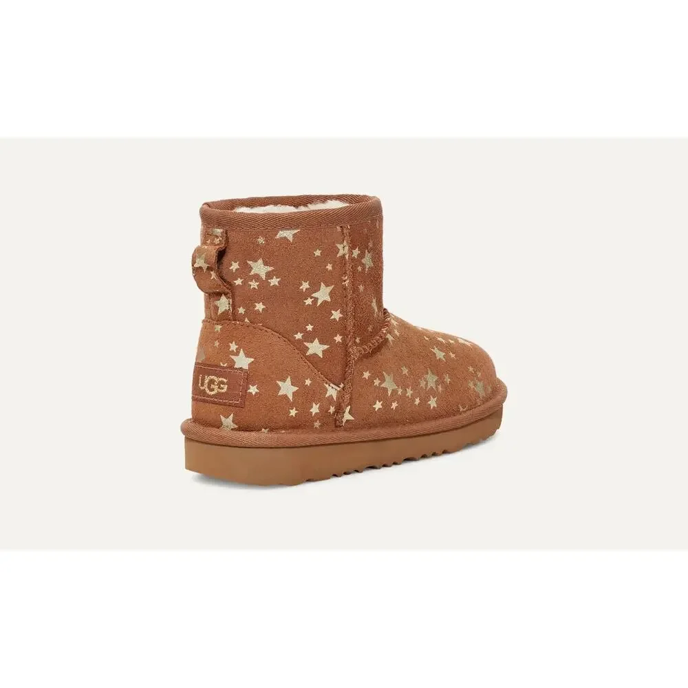 NWT❤️UGG Classic Mini II Stars sz2